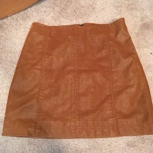 Free People faux suede skirt size 4